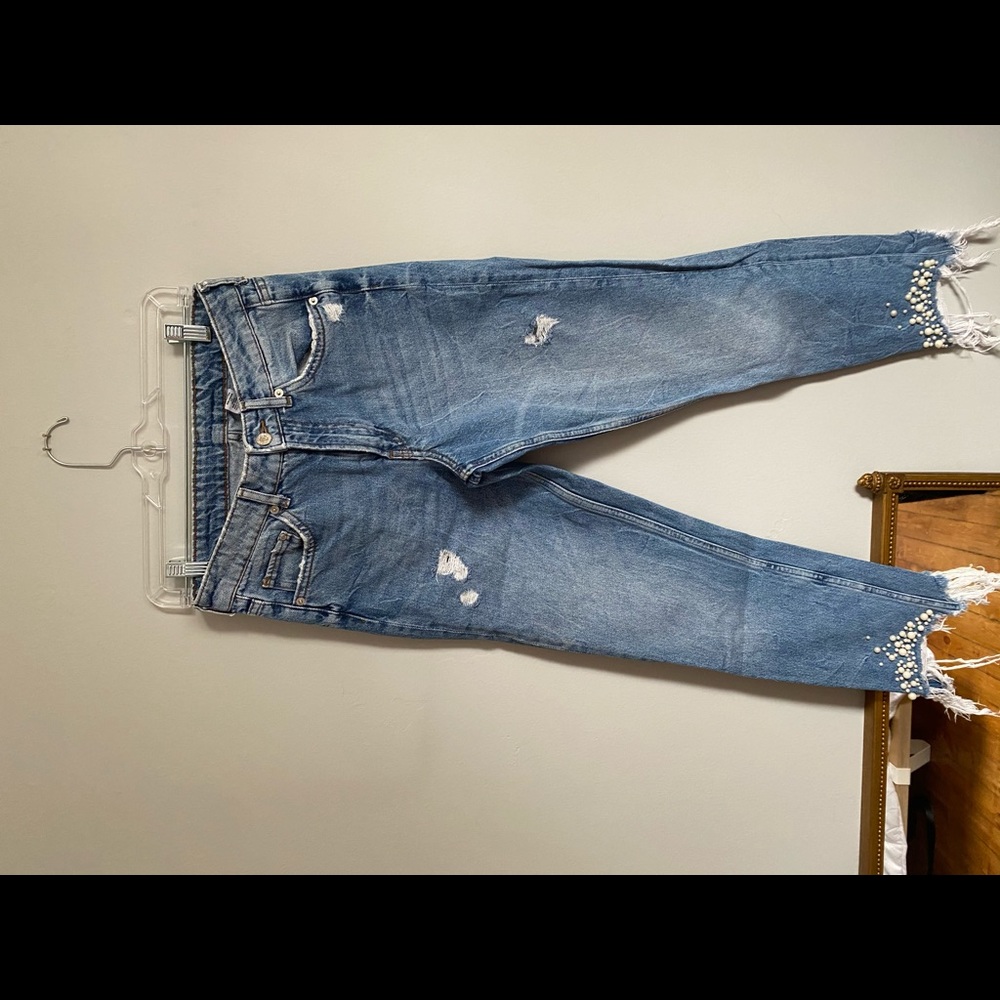 PEARL RIPPED DENIM 👖